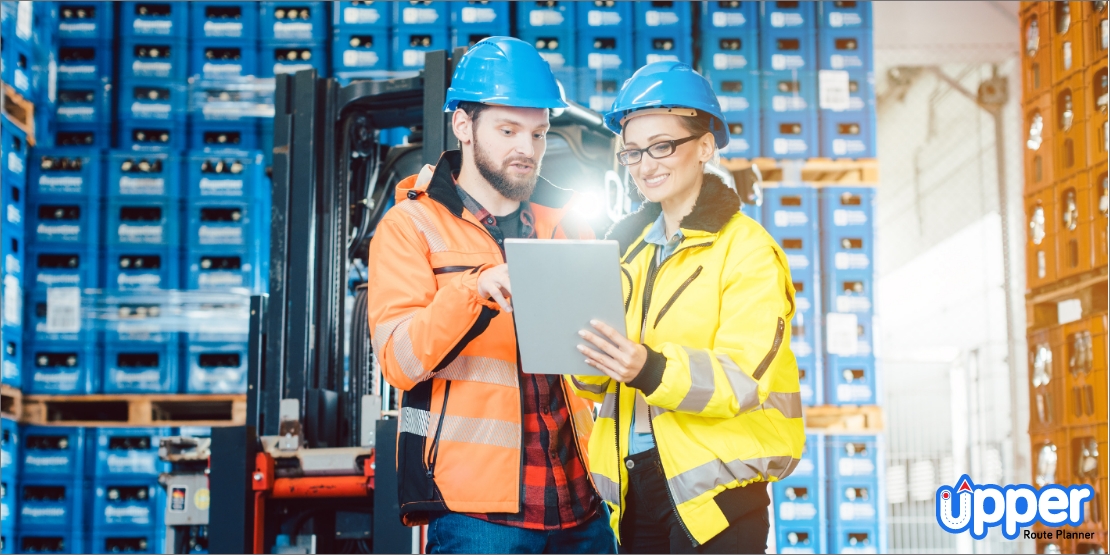 Understand truck dispatch software to become a truck dispatcher